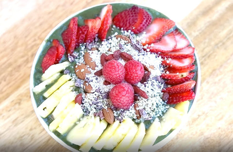 סמודי ספירולינה ירוק לפתוח את הבוקר עם אנרגיות - SimpliiGood - ספירולינה